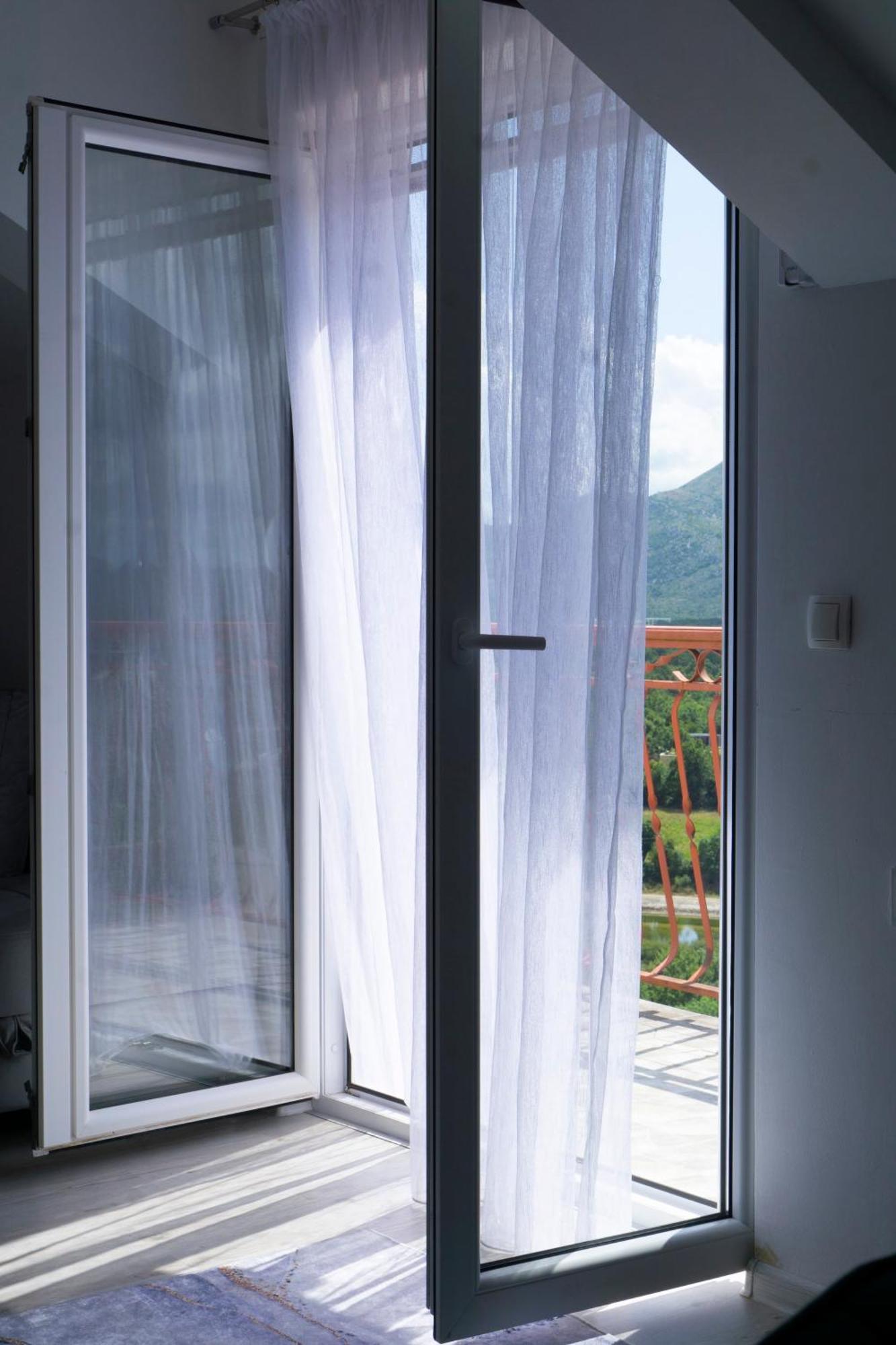 Luxury Apartments Milicevic トレビニエ エクステリア 写真
